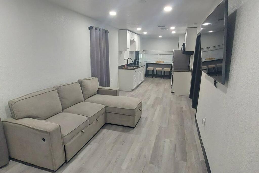 Bungalow Overlooking Lake Dora! Tavares Ngoại thất bức ảnh